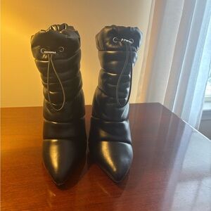 Steve Madden Black Heeled Boots